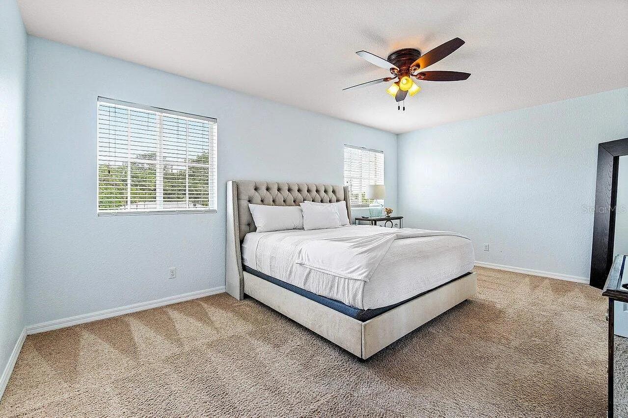 HILLSBORO PARK ADD - Commercial Sale