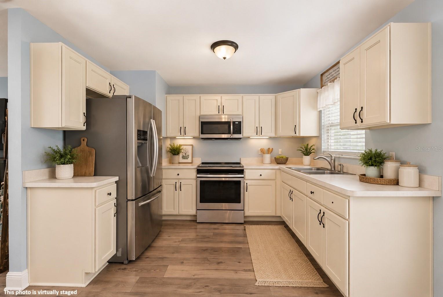 SUNRAY ESTATES - Residential