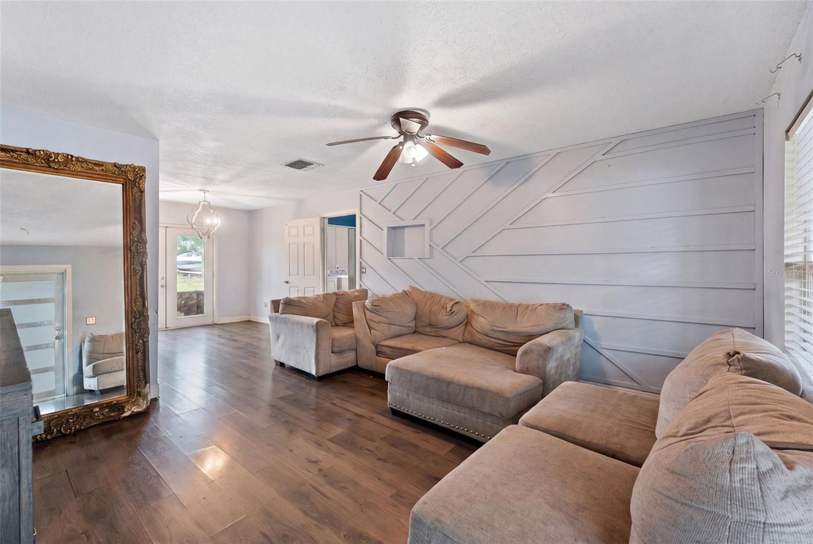 SUNRAY ESTATES - Residential