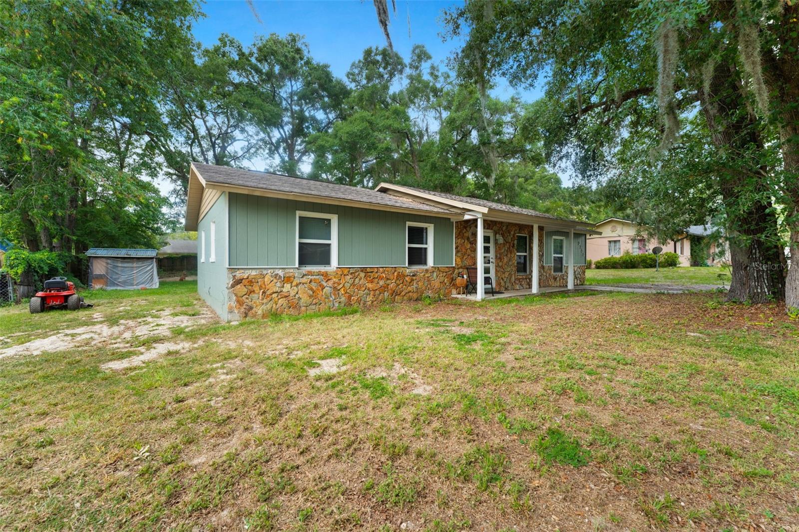 SUNRAY ESTATES - Residential