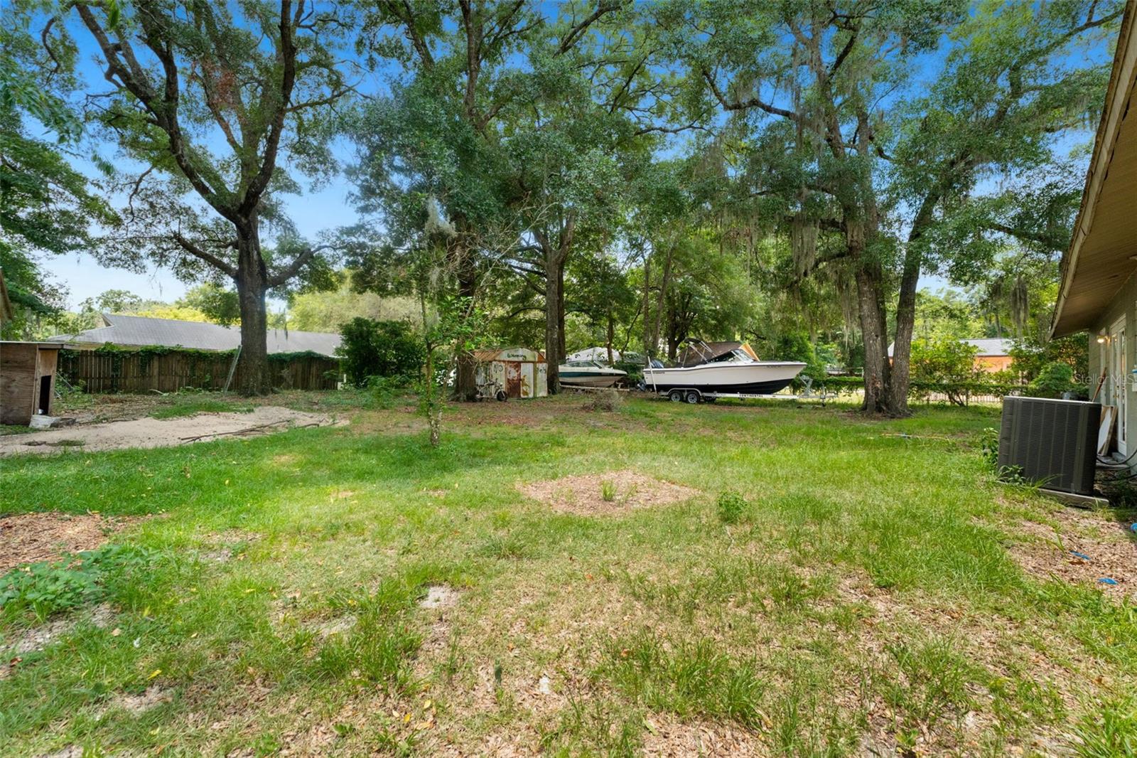 SUNRAY ESTATES - Residential