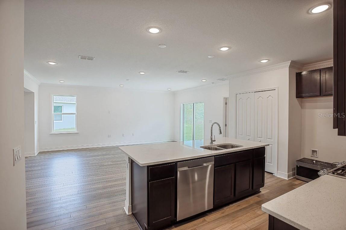 OAKHAVEN WALK - Residential