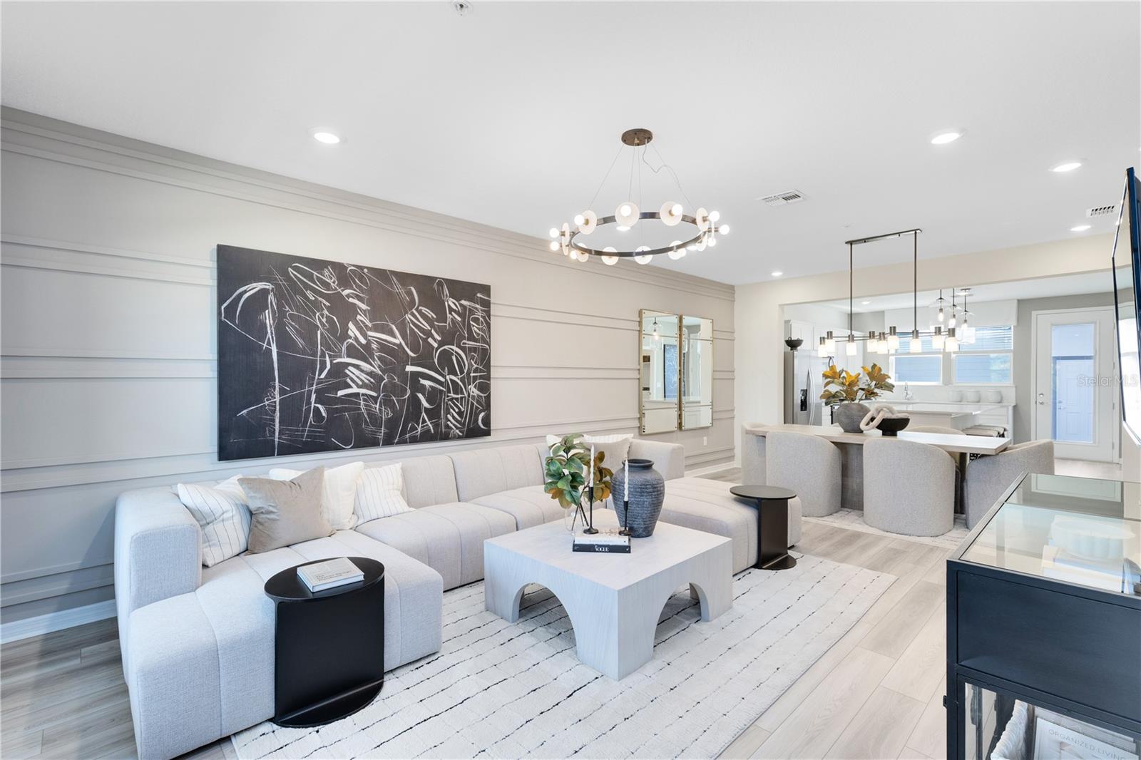 LAKEHAVEN ESTATES - Residential