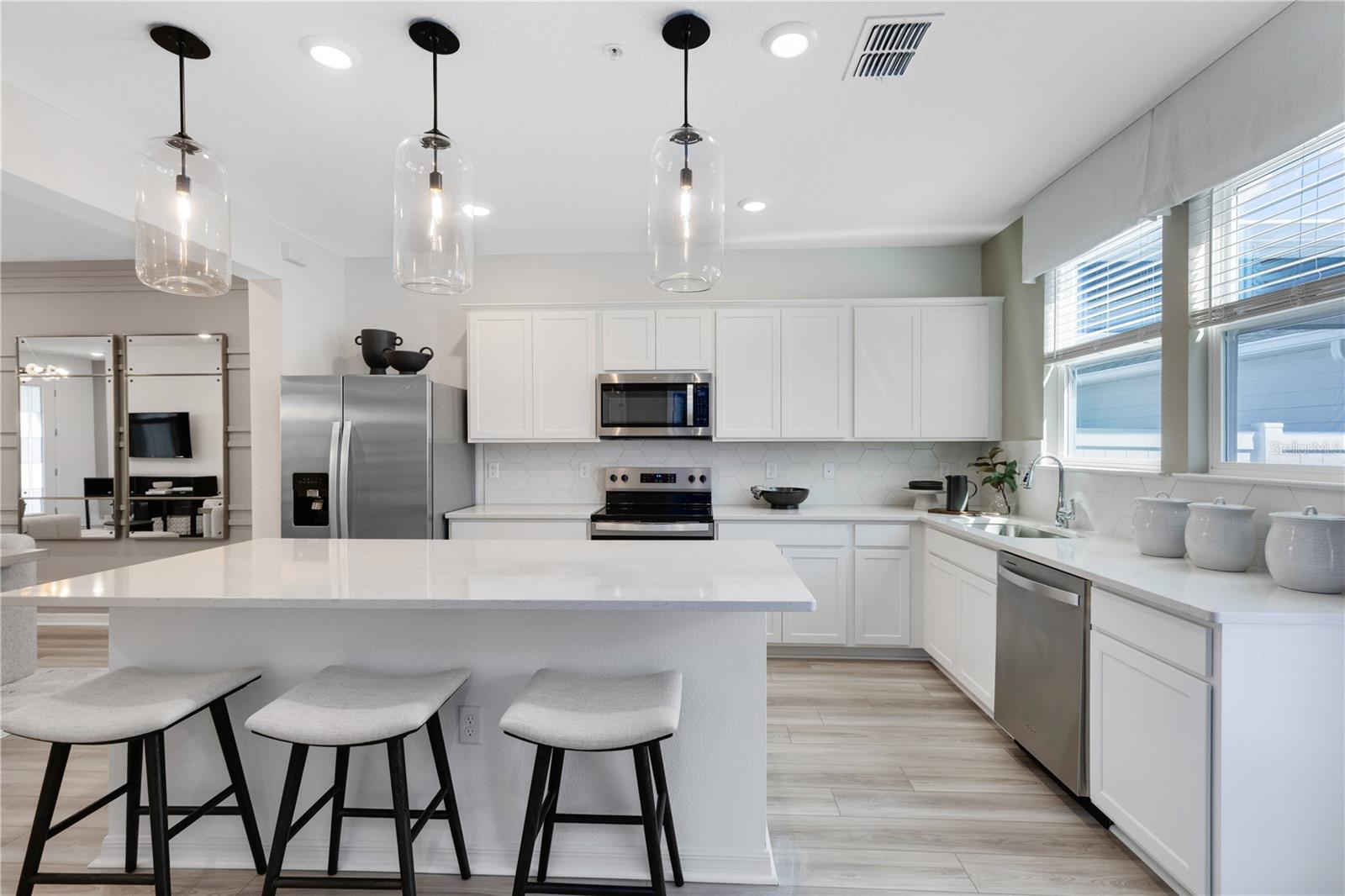 LAKEHAVEN ESTATES - Residential