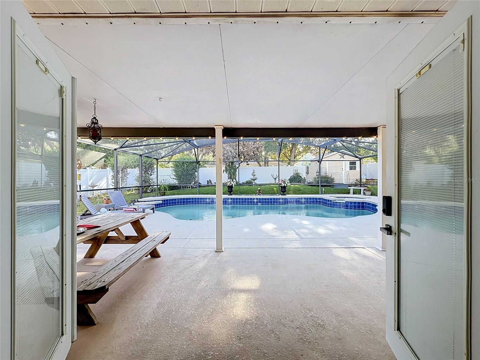AMBER RIDGE - Residential
