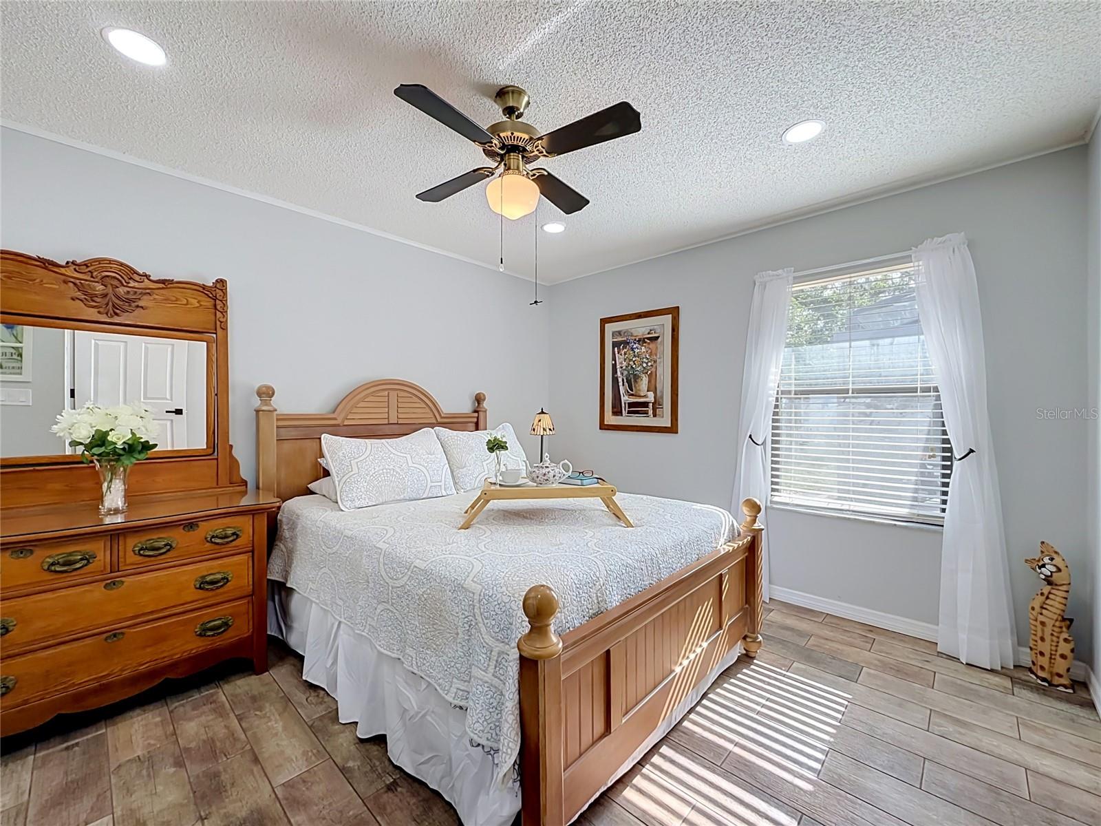AMBER RIDGE - Residential