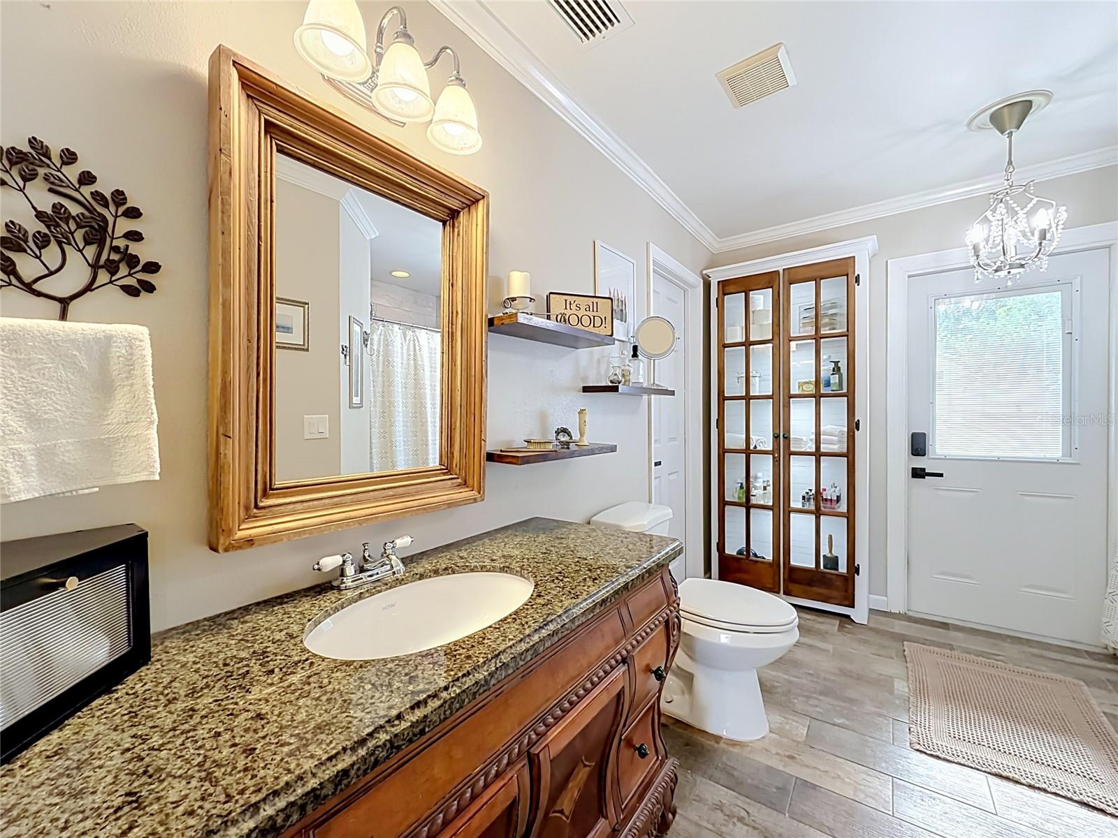 AMBER RIDGE - Residential