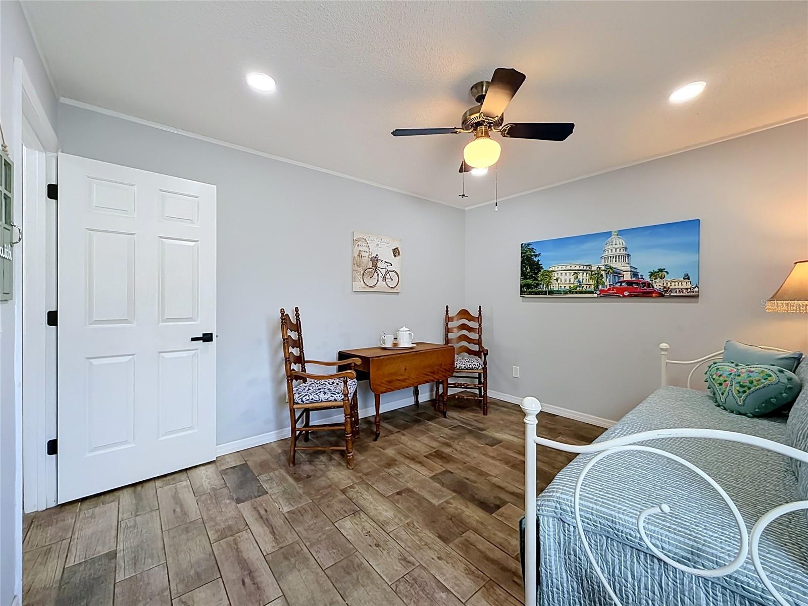 AMBER RIDGE - Residential
