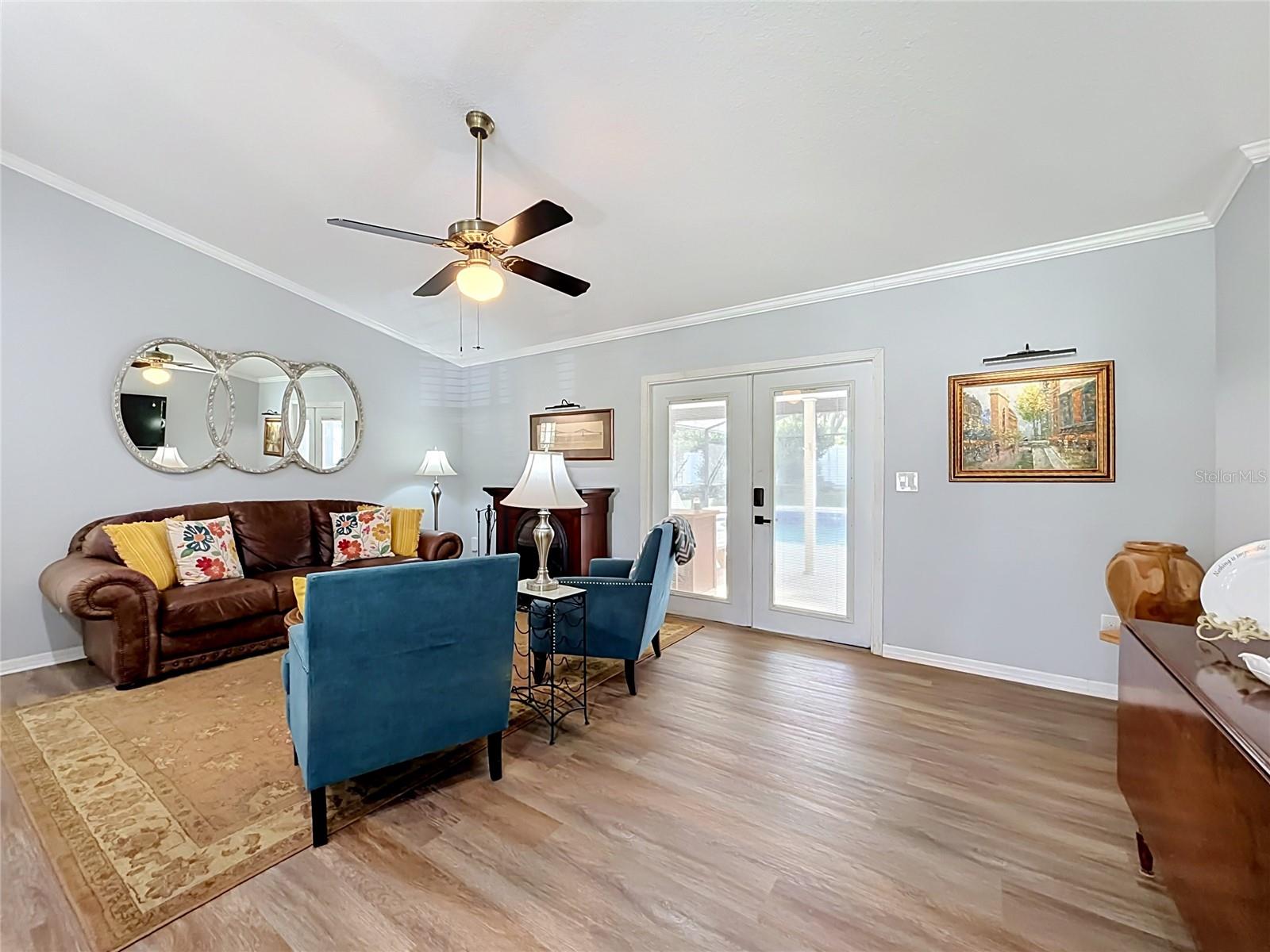 AMBER RIDGE - Residential