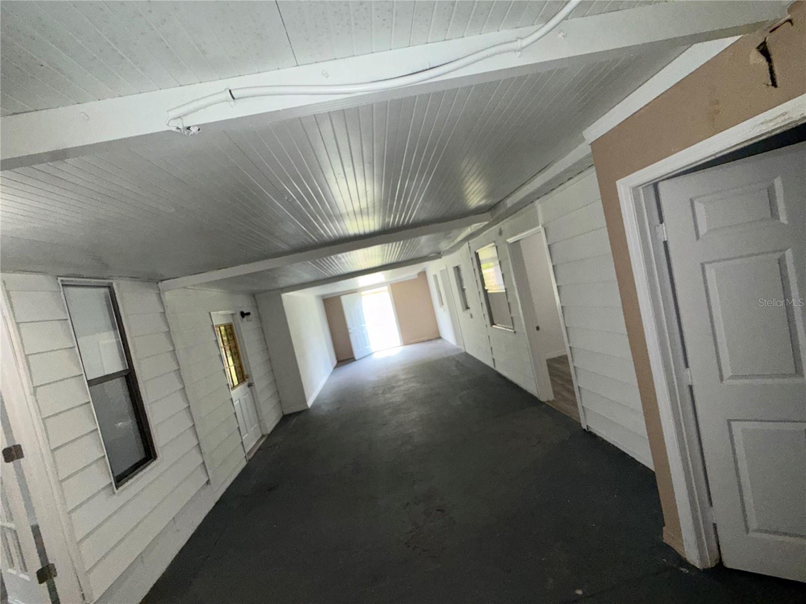 LAKE BRYANT SHORES - Residential