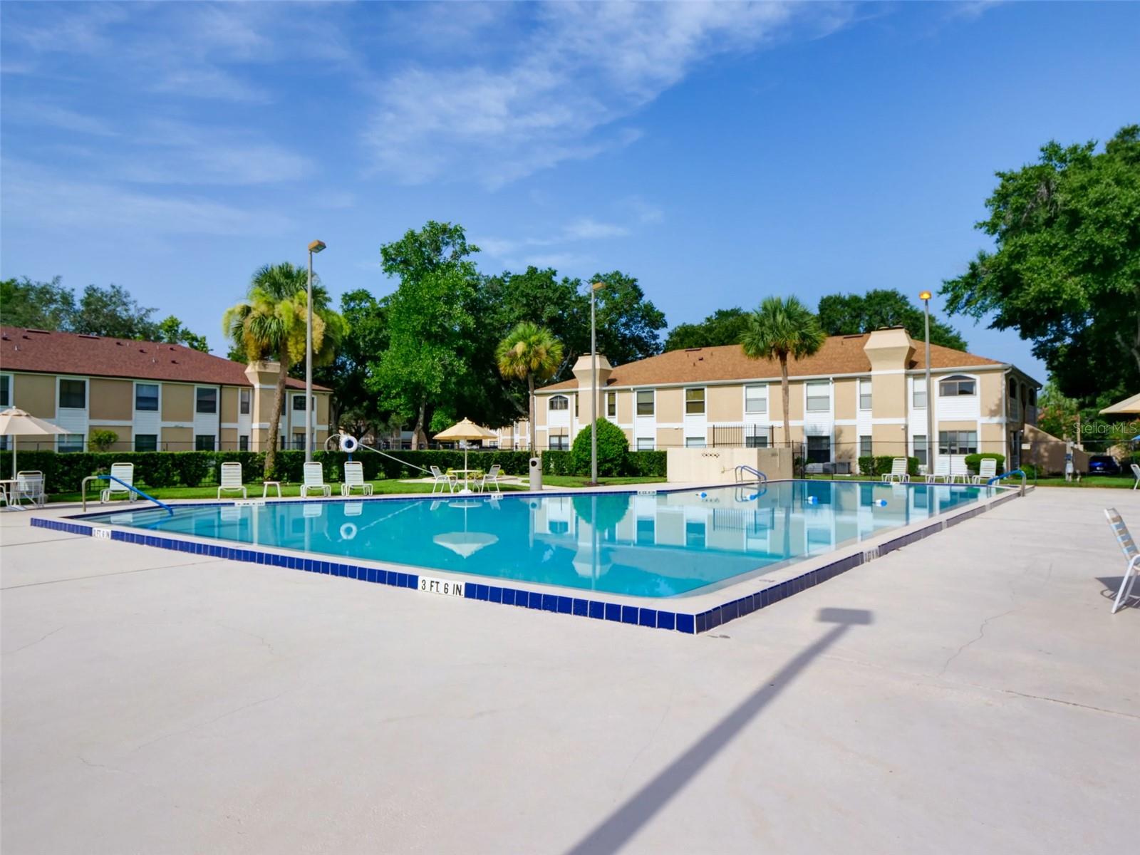 WIMBLEDON PARK CONDO 01 - Residential