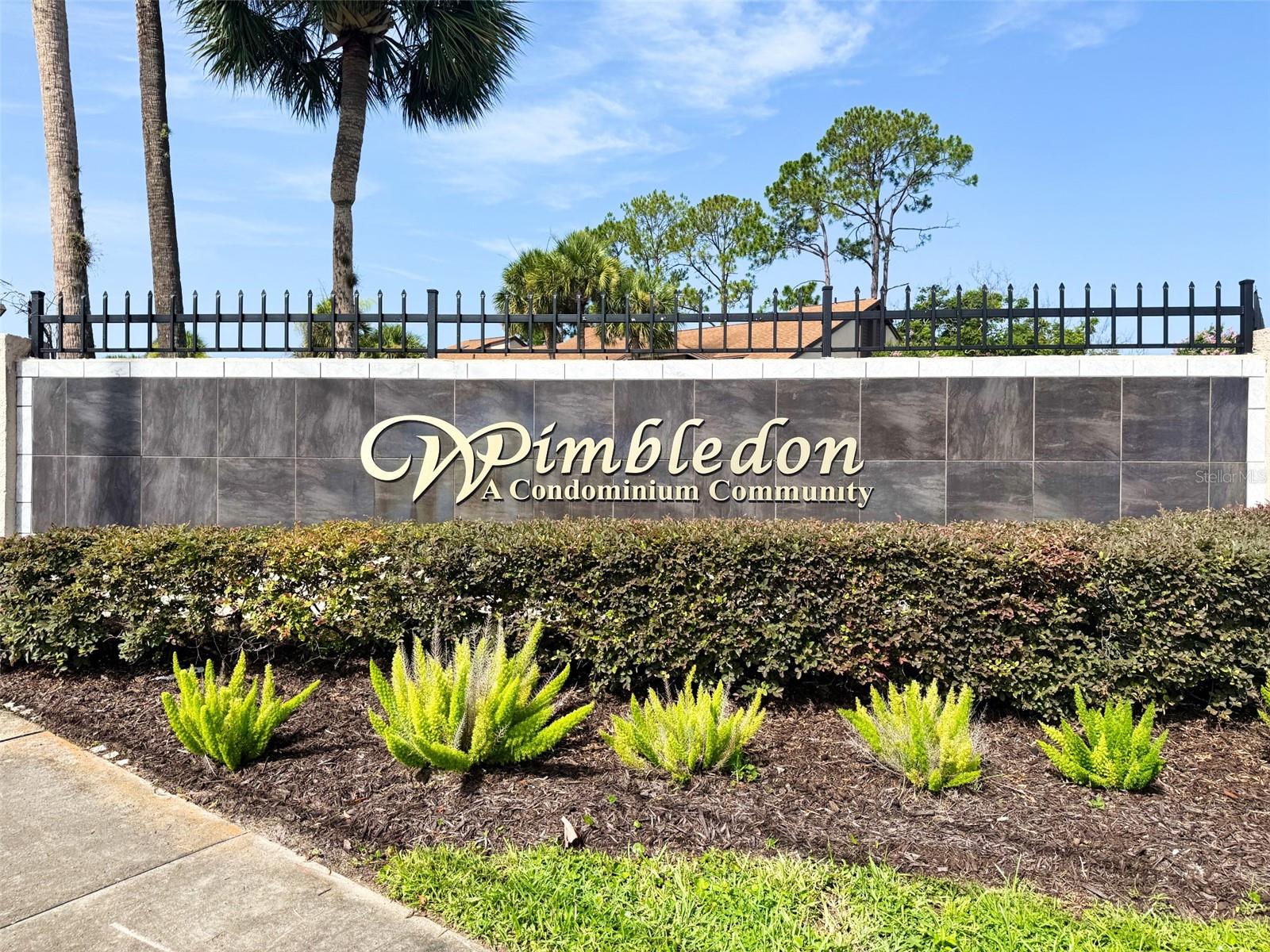 WIMBLEDON PARK CONDO 01 - Residential