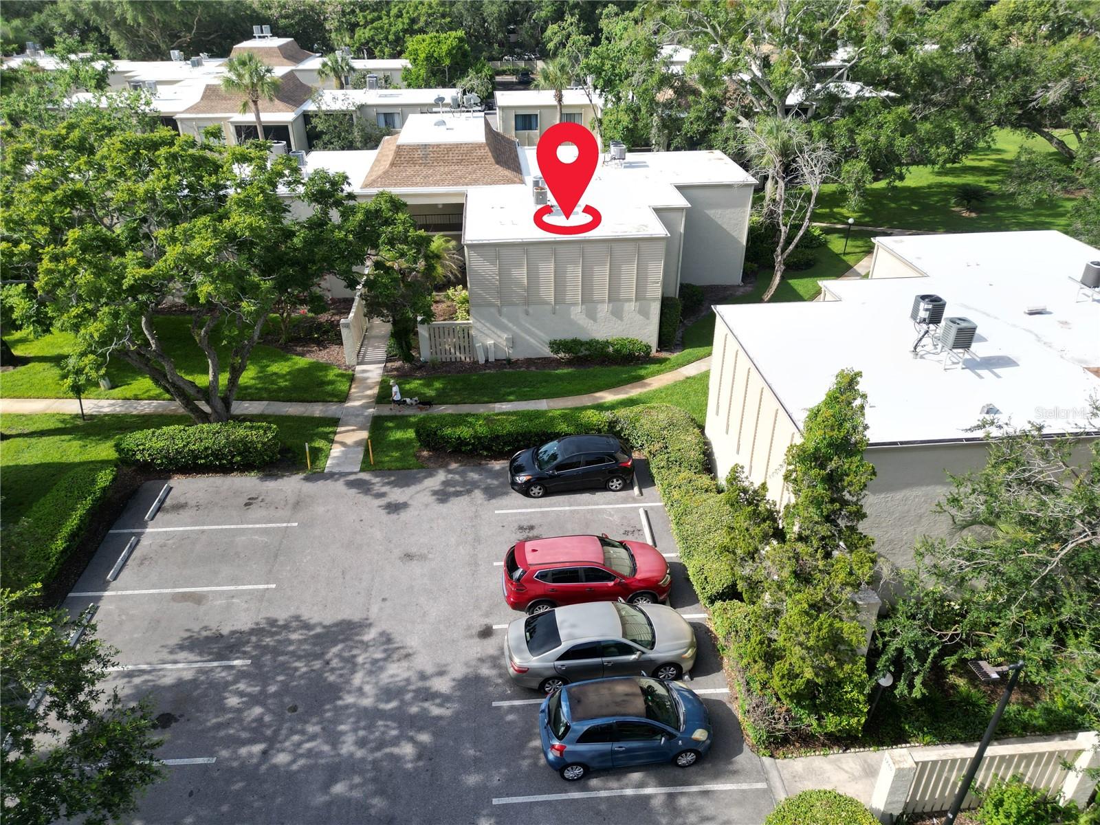 WIMBLEDON PARK CONDO 01 - Residential