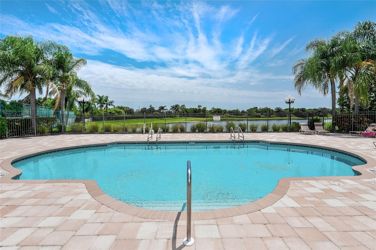 BARTON FARMS, LAUREL LAKES - Residential