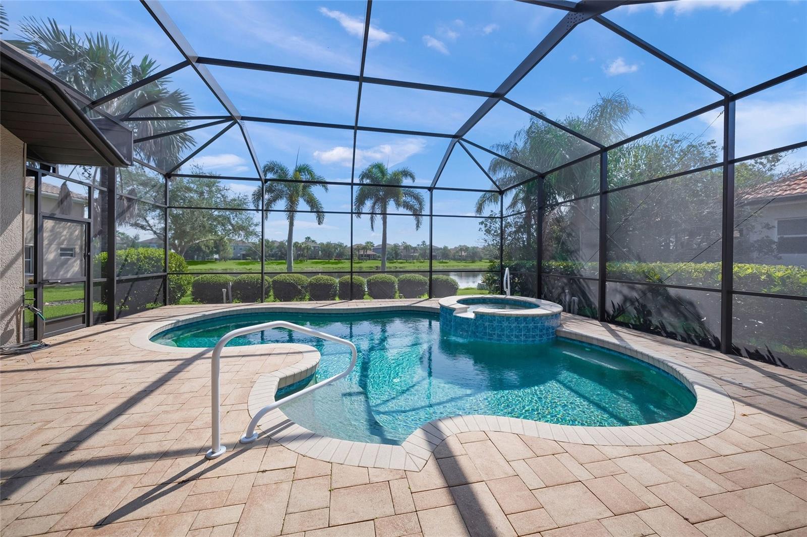 BARTON FARMS, LAUREL LAKES - Residential