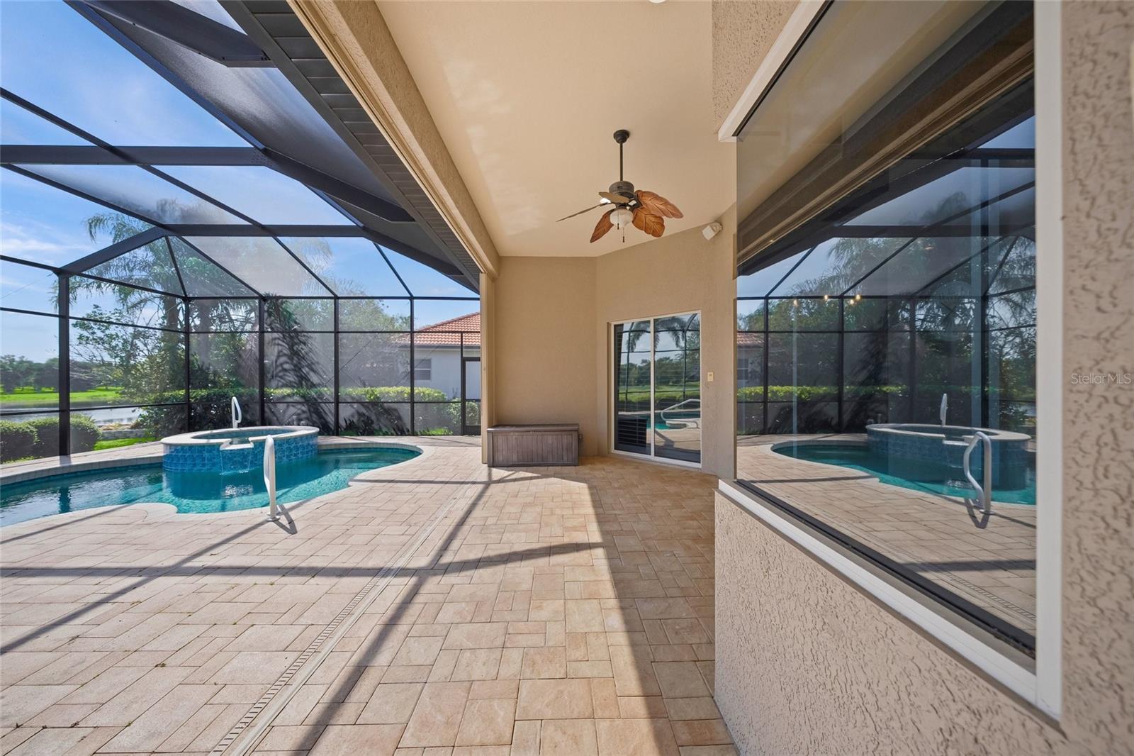 BARTON FARMS, LAUREL LAKES - Residential