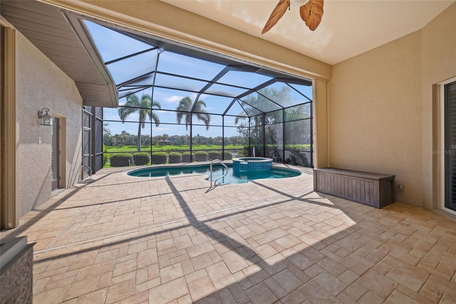 BARTON FARMS, LAUREL LAKES - Residential