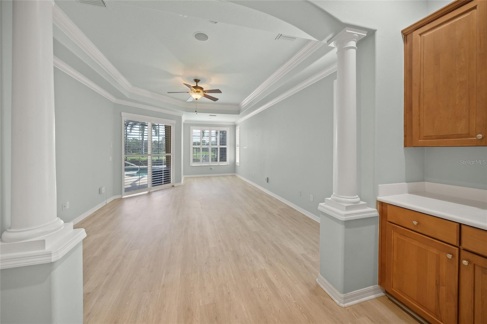 BARTON FARMS, LAUREL LAKES - Residential