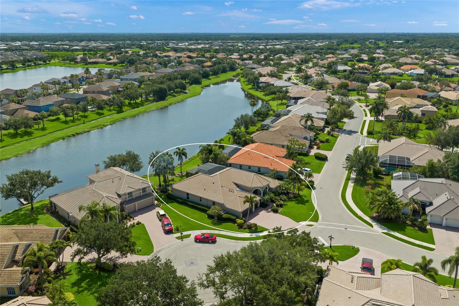 BARTON FARMS, LAUREL LAKES - Residential