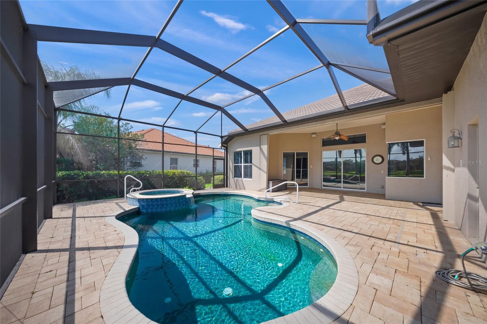 BARTON FARMS, LAUREL LAKES - Residential