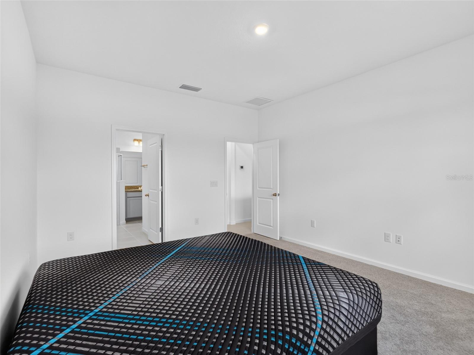 CYPRESS PARK ESTATES - Residential Lease