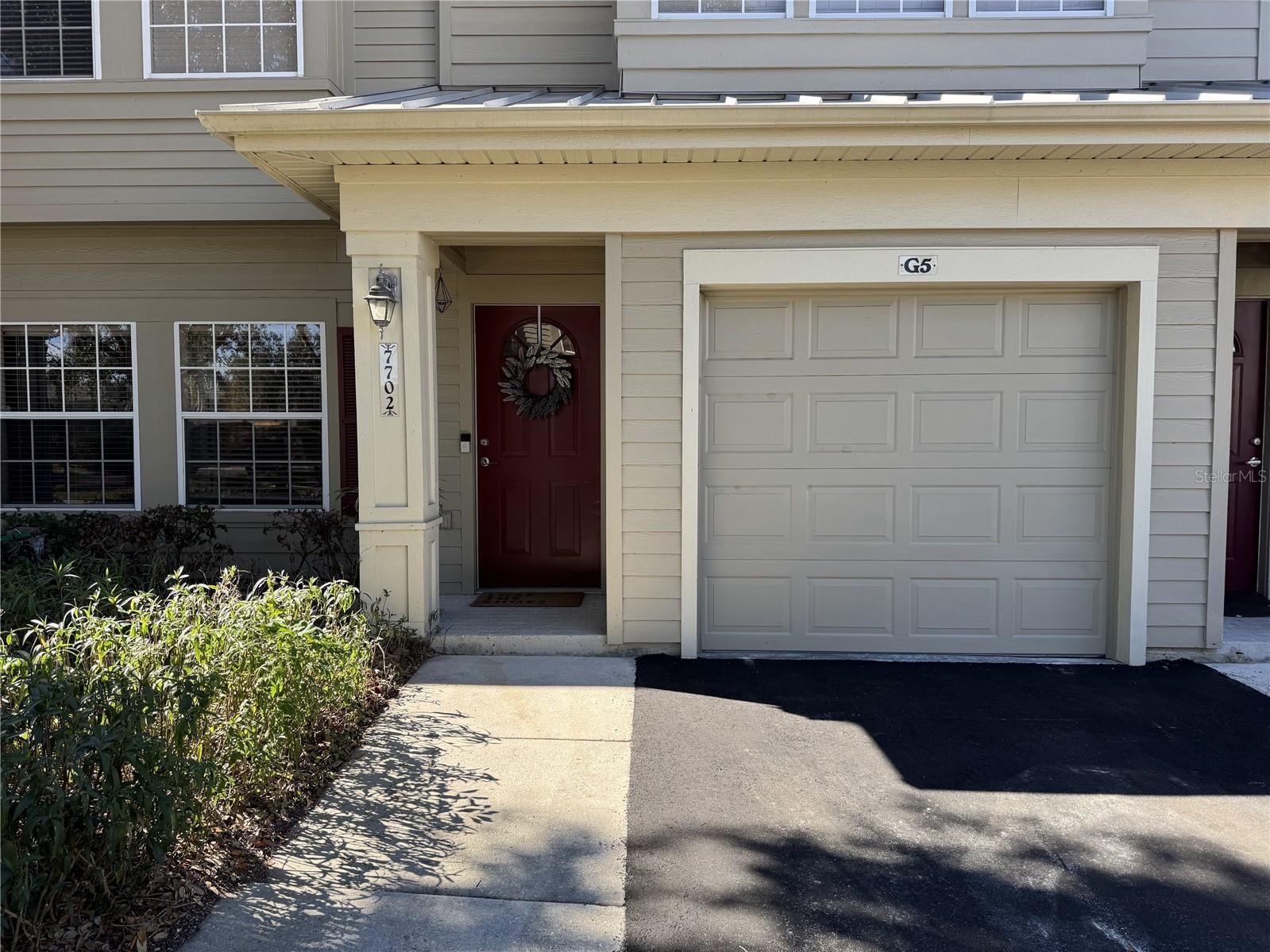 CAROLINA LANDINGS AT UNIVERSITY PLACE C - Residential Lease