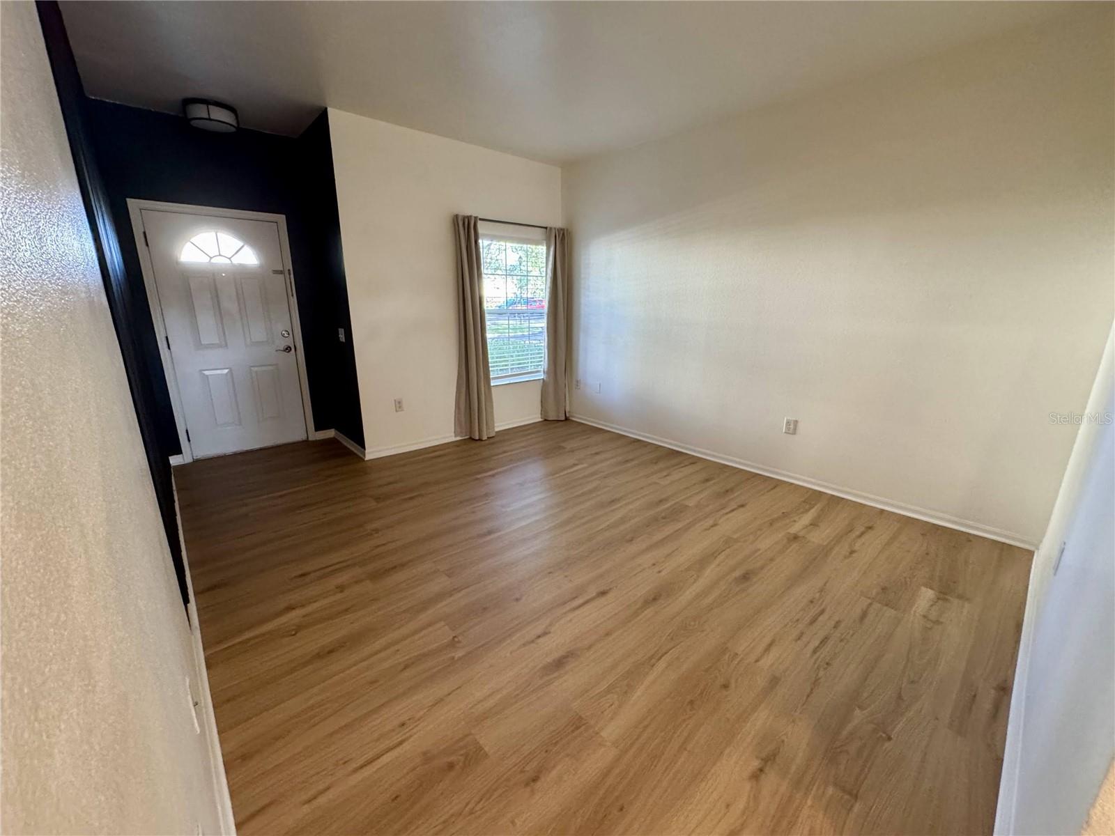 CAROLINA LANDINGS AT UNIVERSITY PLACE C - Residential Lease