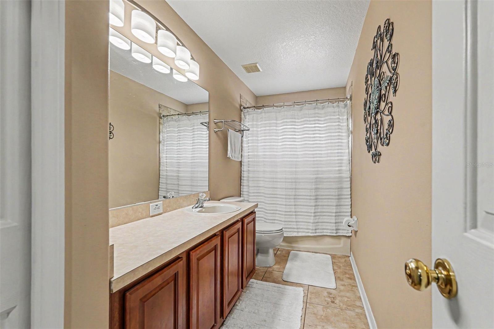 SUMMERFIELD VILLAGE 1 TR 21 - Residential