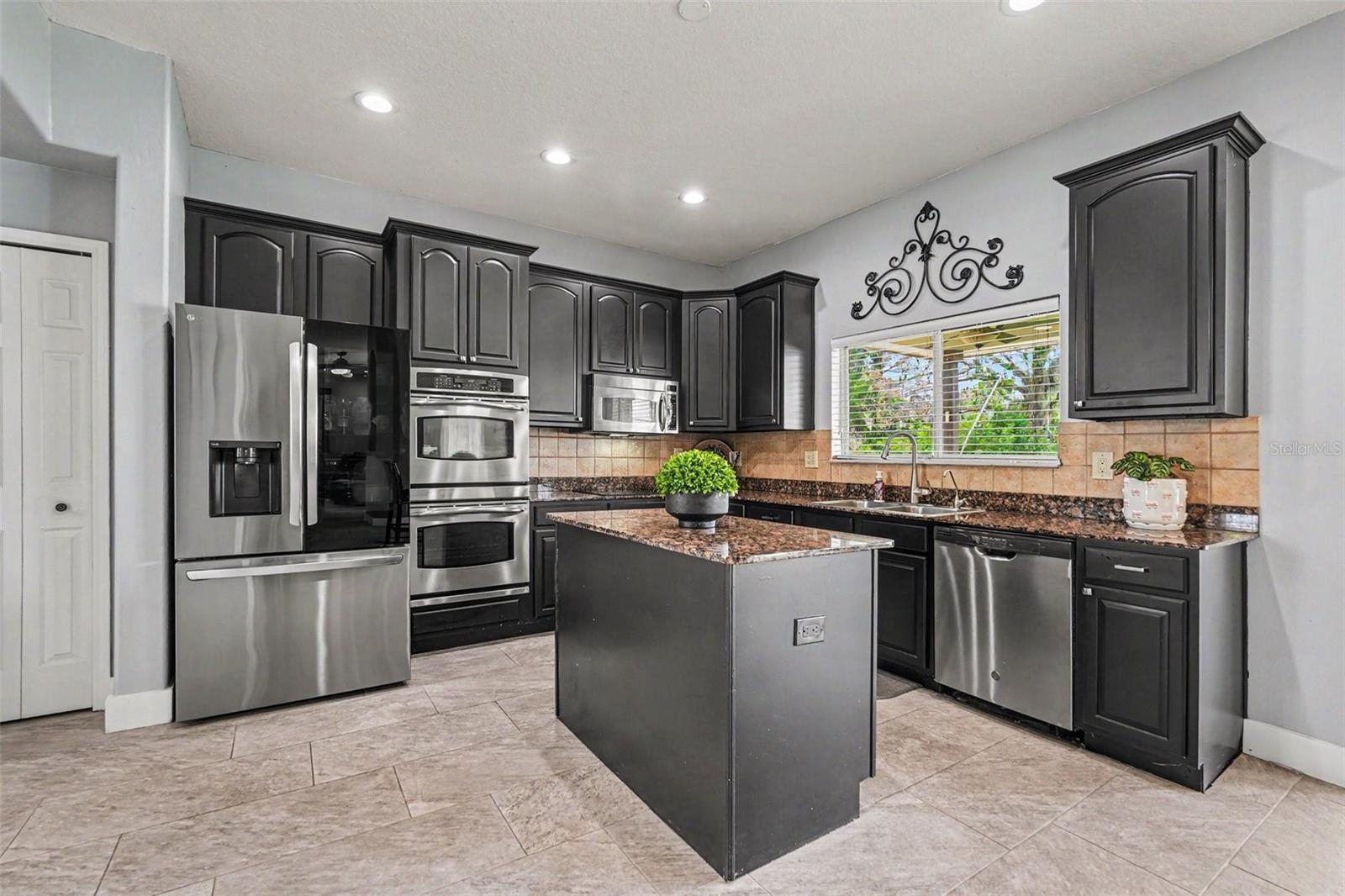 SUMMERFIELD VILLAGE 1 TR 21 - Residential
