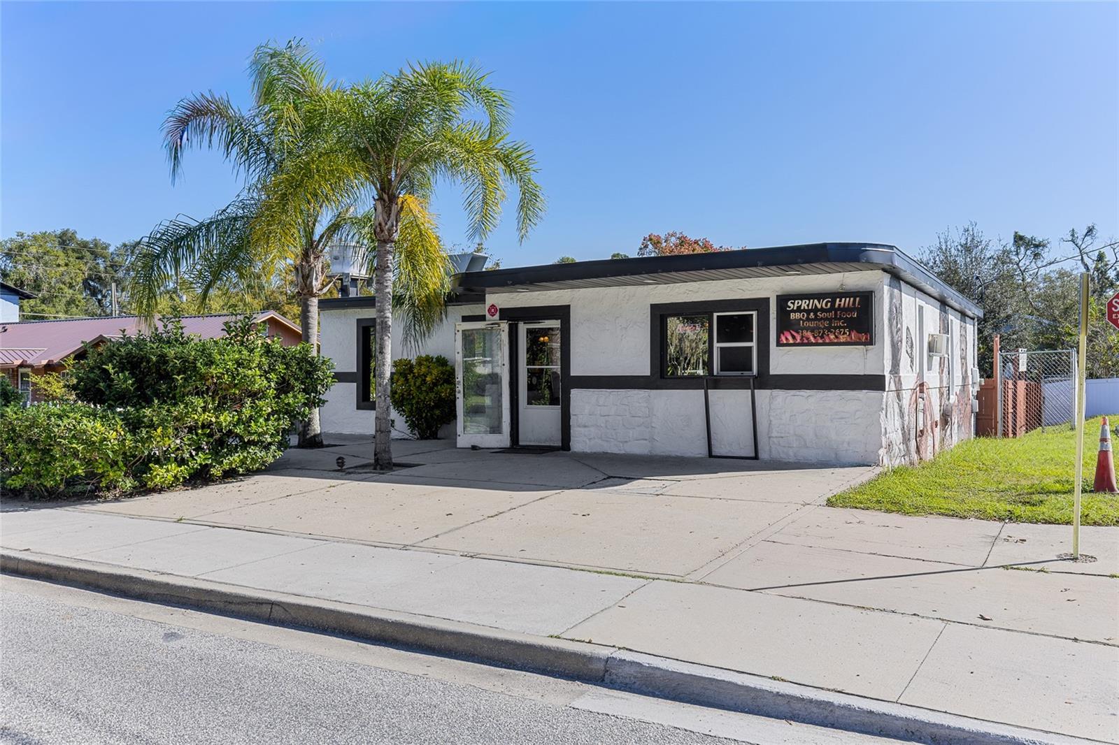 YAMASEE - Commercial Sale