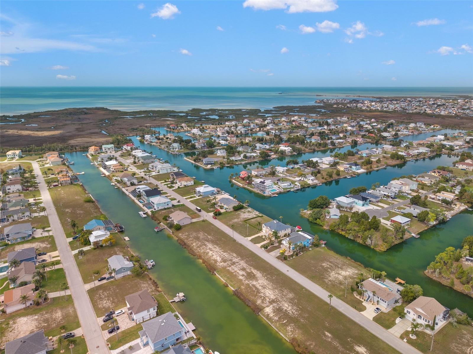 HERNANDO BEACH - Land