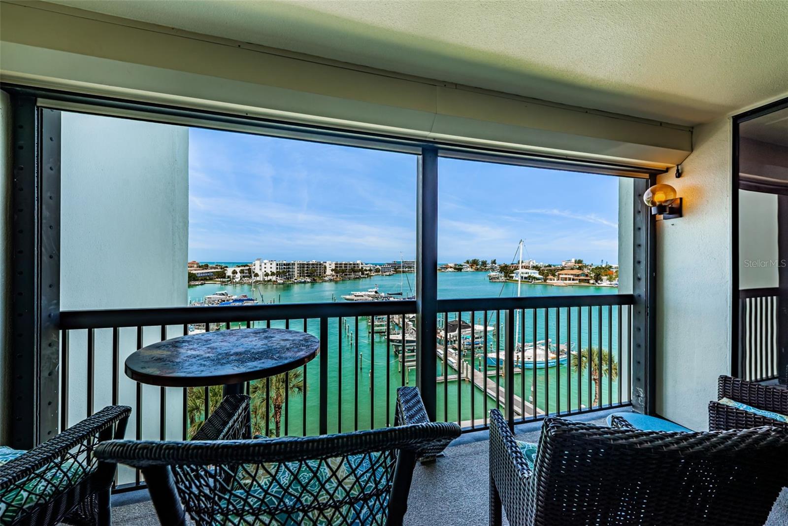 COURAGEOUS THE CONDO - Residential