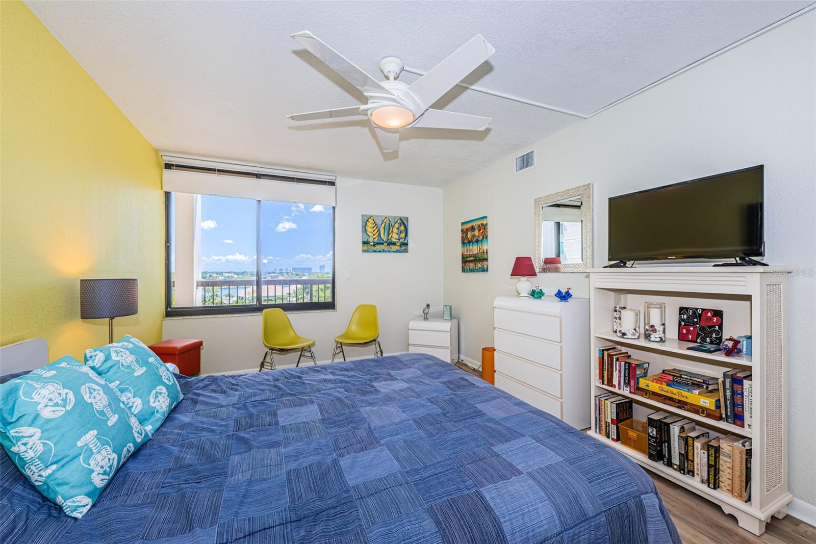 COURAGEOUS THE CONDO - Residential