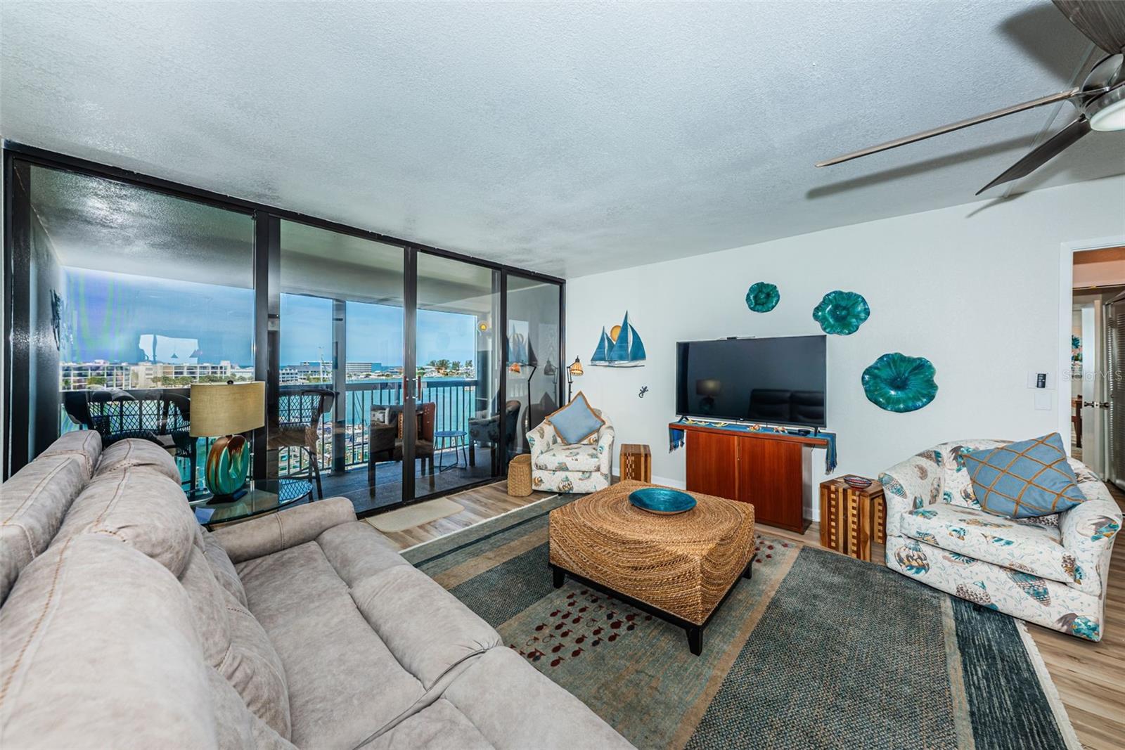 COURAGEOUS THE CONDO - Residential
