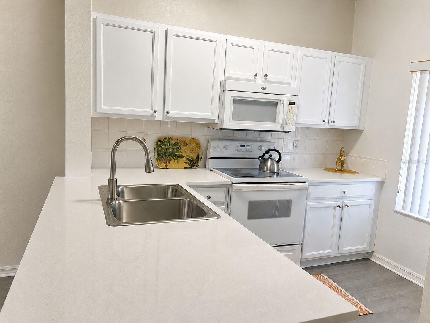 LAKE BERKLEY RESORT VILLAS PH 2 - Residential