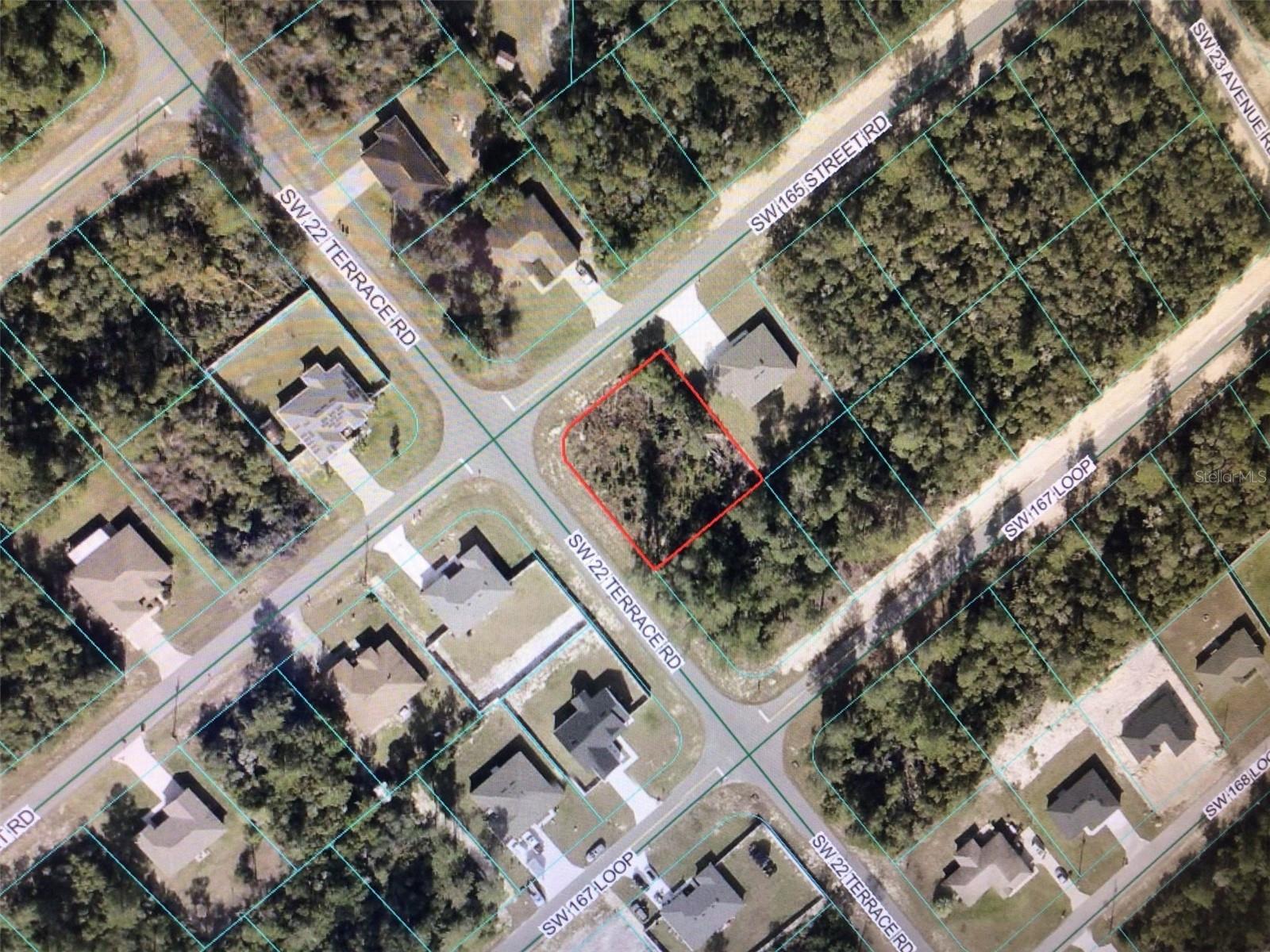 MARION OAKS - Land