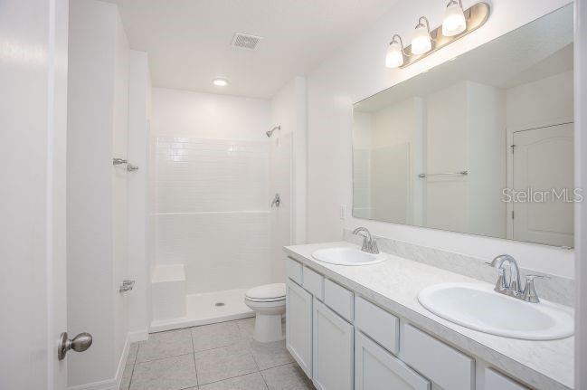 OAKHAVEN WALK - Residential