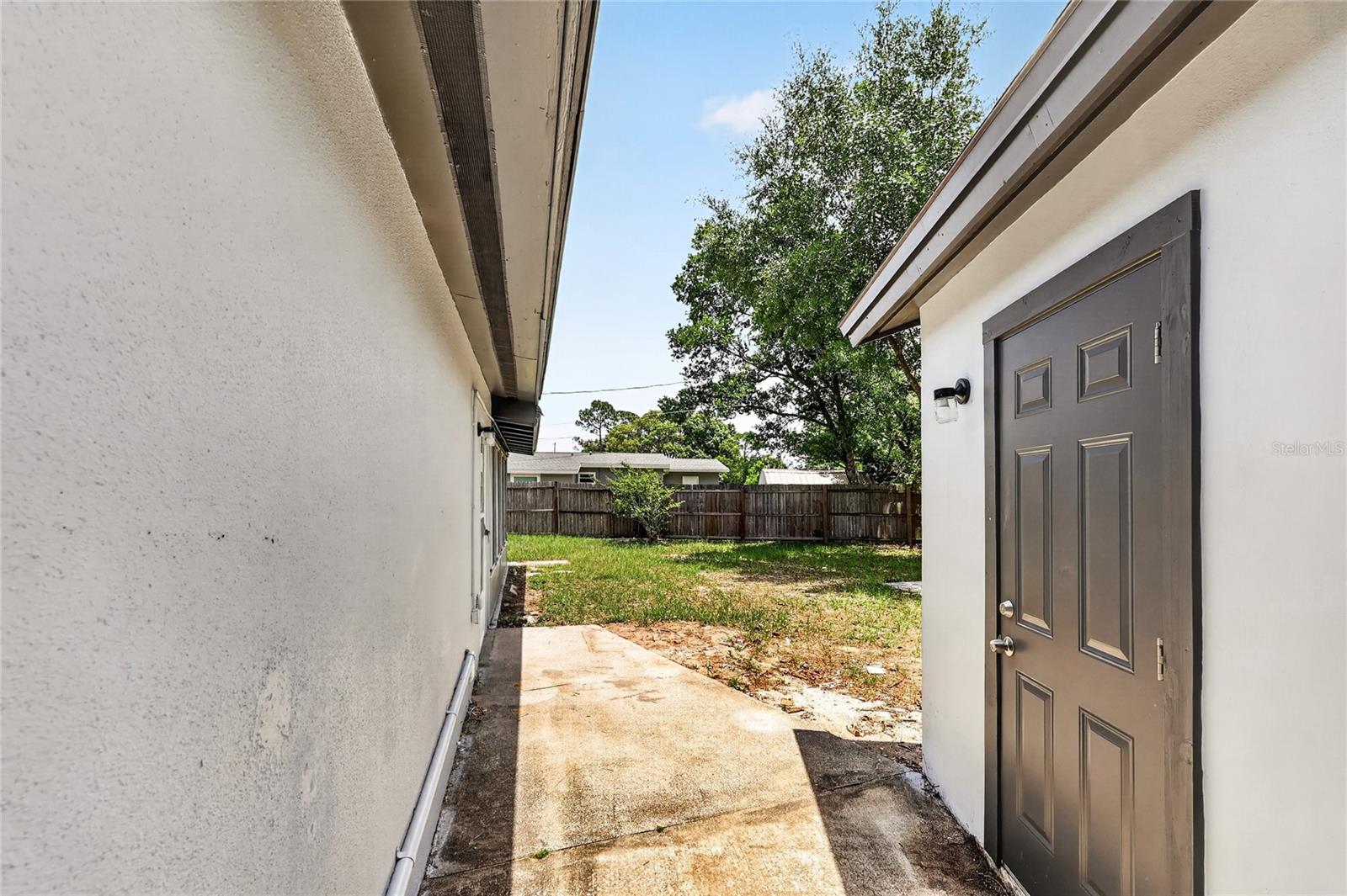 DELTONA LAKES UNIT 30 - Residential