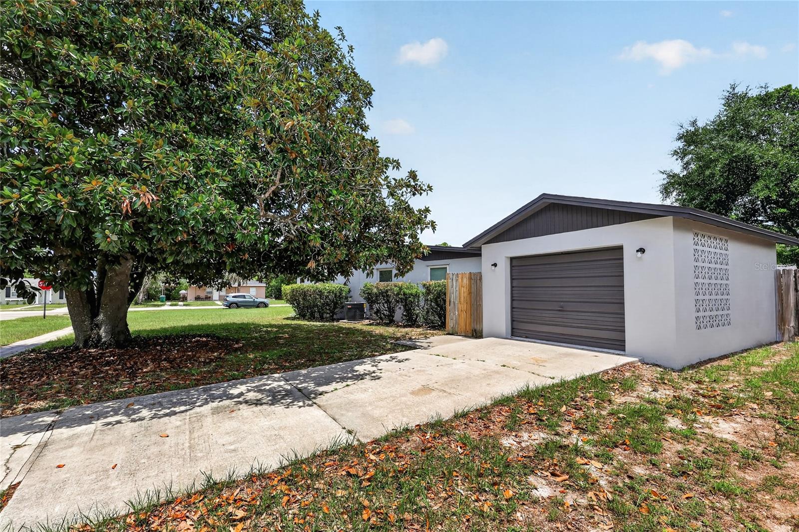 DELTONA LAKES UNIT 30 - Residential