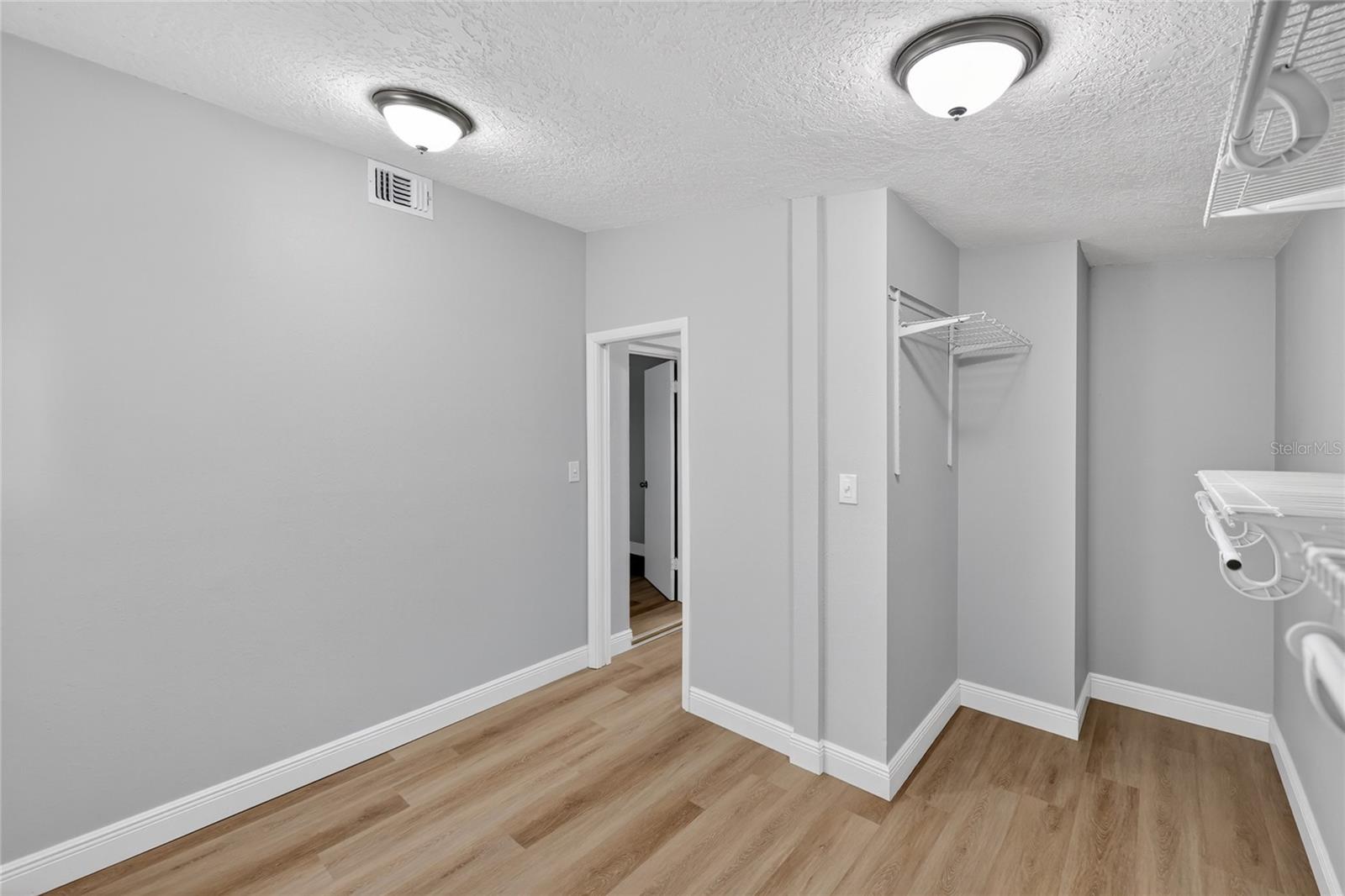 DELTONA LAKES UNIT 30 - Residential