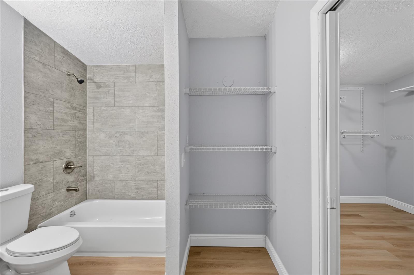 DELTONA LAKES UNIT 30 - Residential