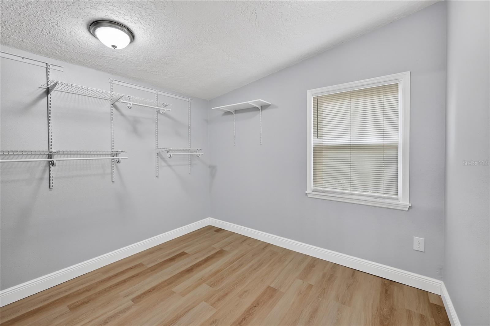 DELTONA LAKES UNIT 30 - Residential