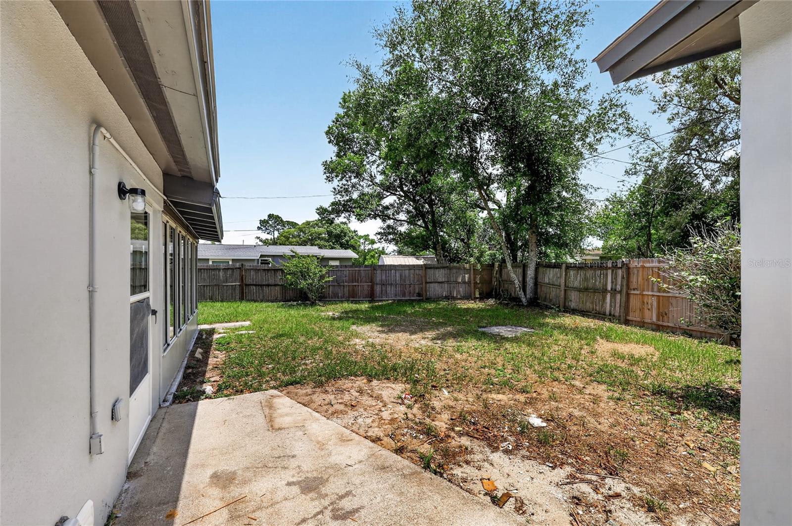 DELTONA LAKES UNIT 30 - Residential