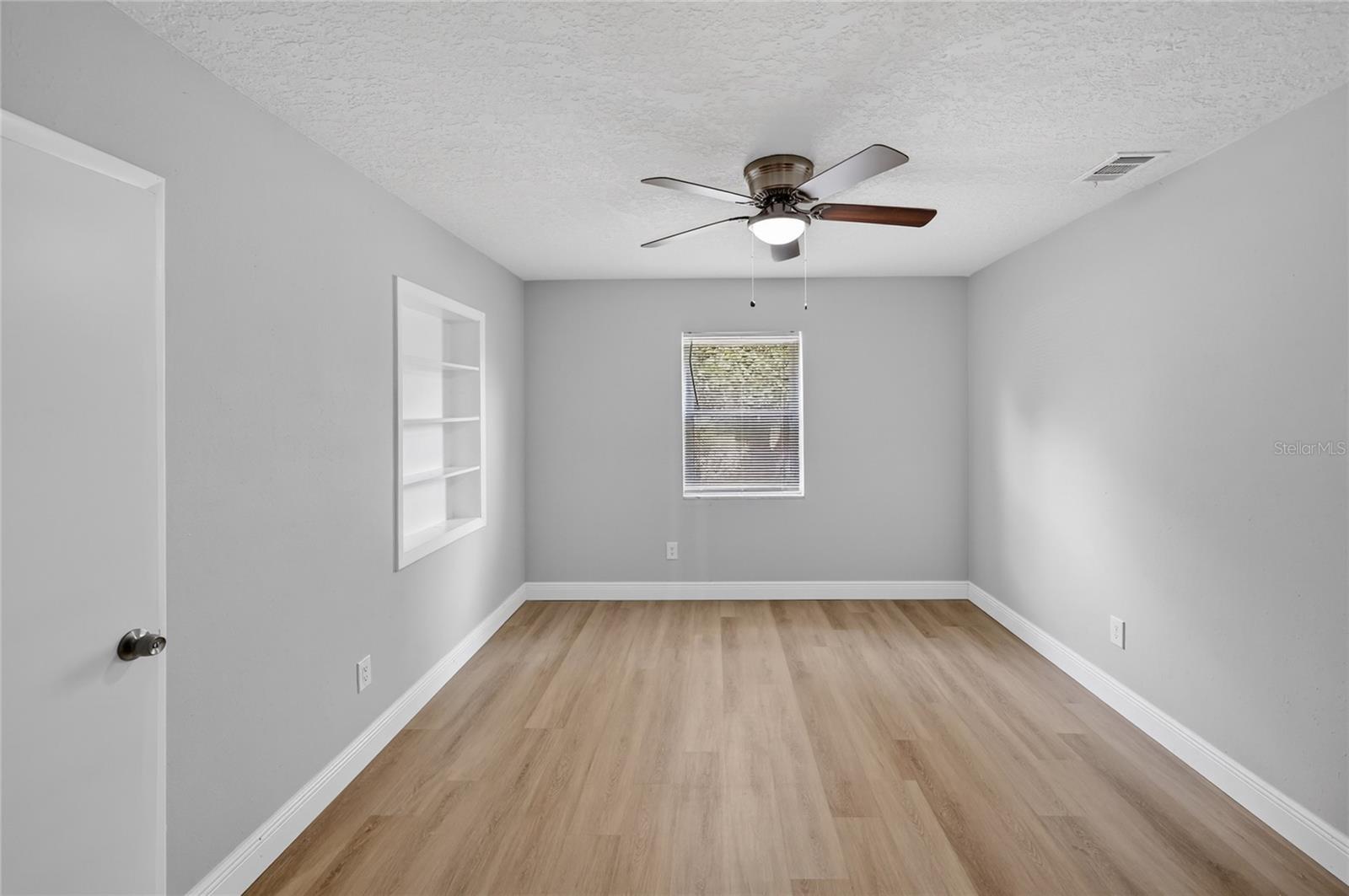 DELTONA LAKES UNIT 30 - Residential