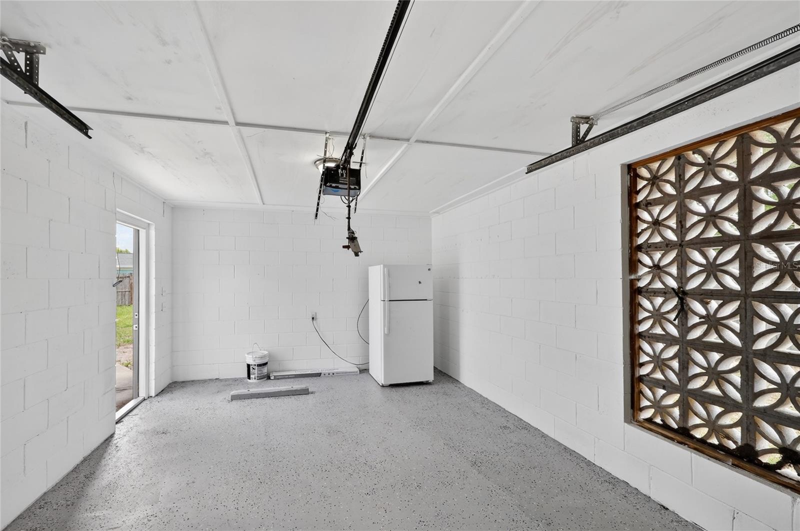 DELTONA LAKES UNIT 30 - Residential