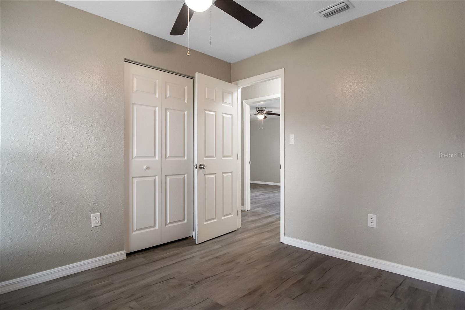 VALENCIA HILLS SUB - Residential