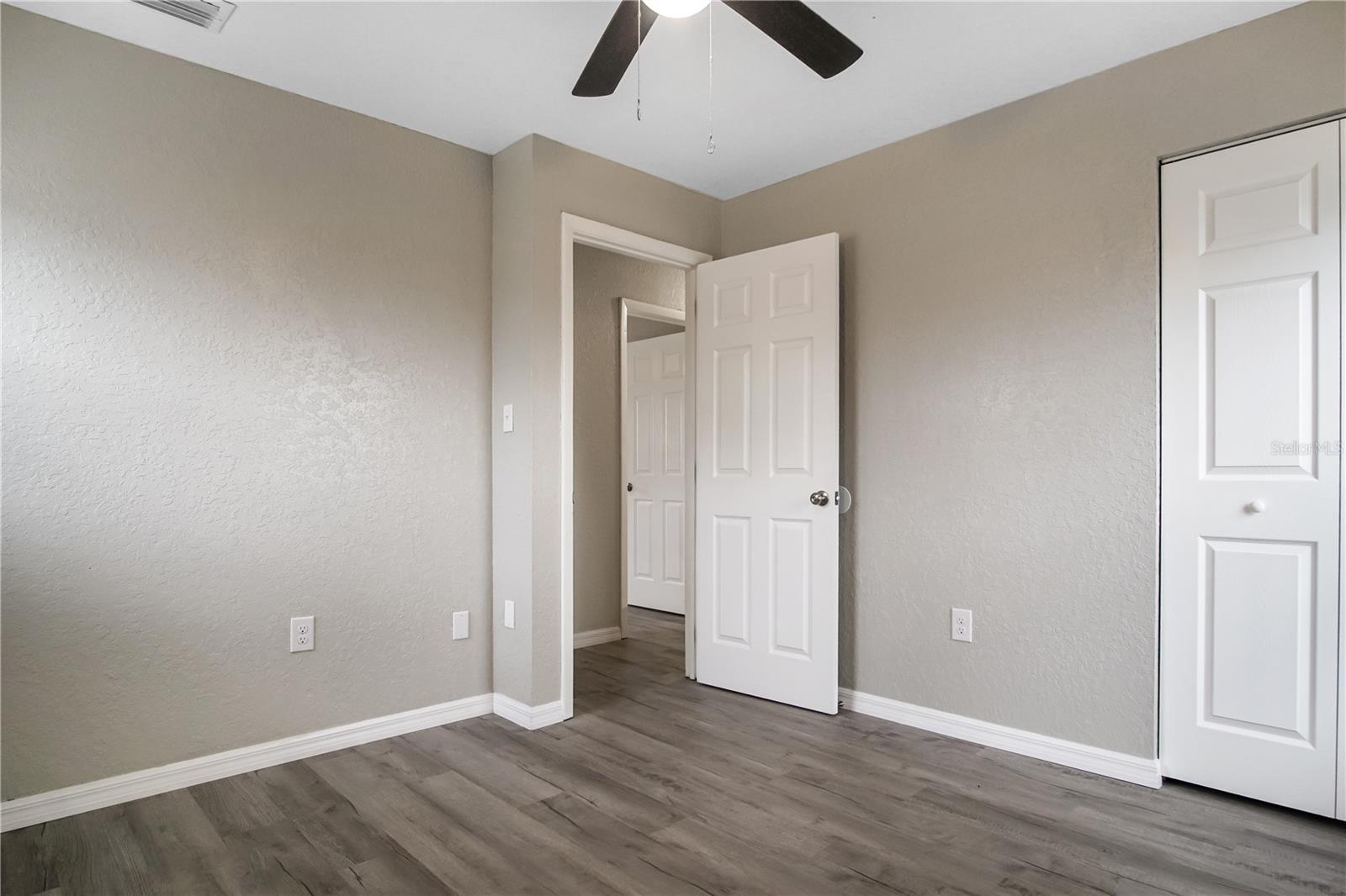 VALENCIA HILLS SUB - Residential