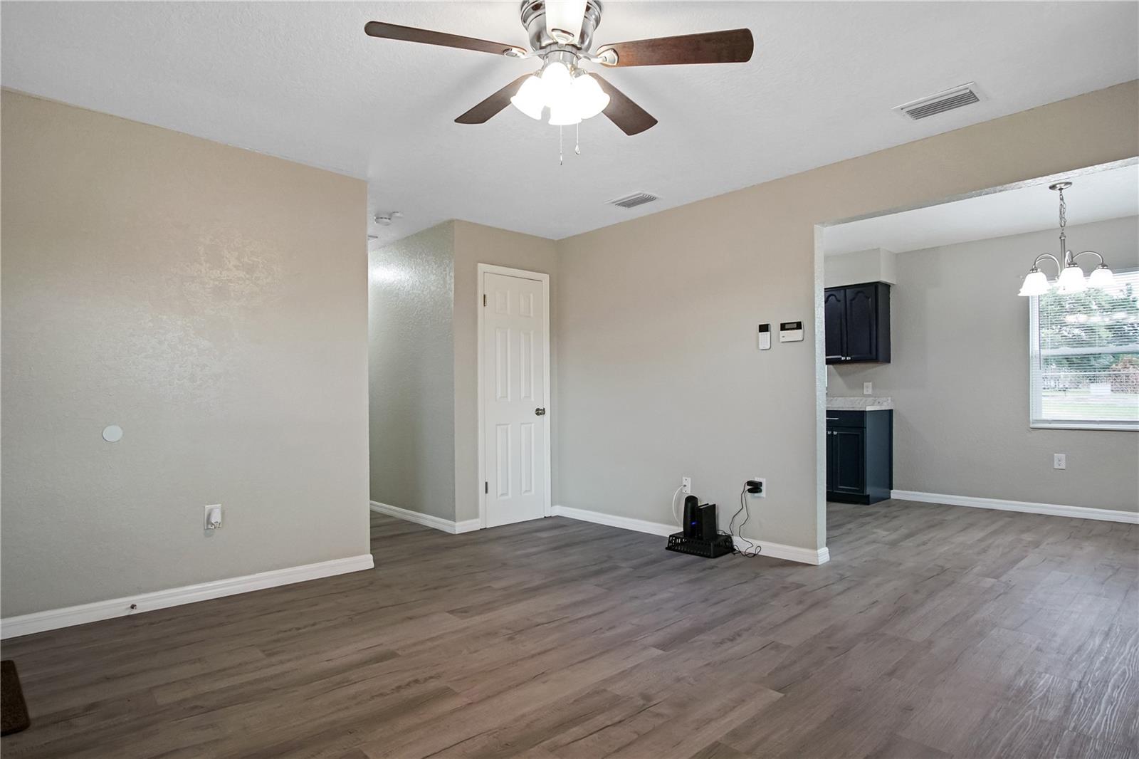 VALENCIA HILLS SUB - Residential