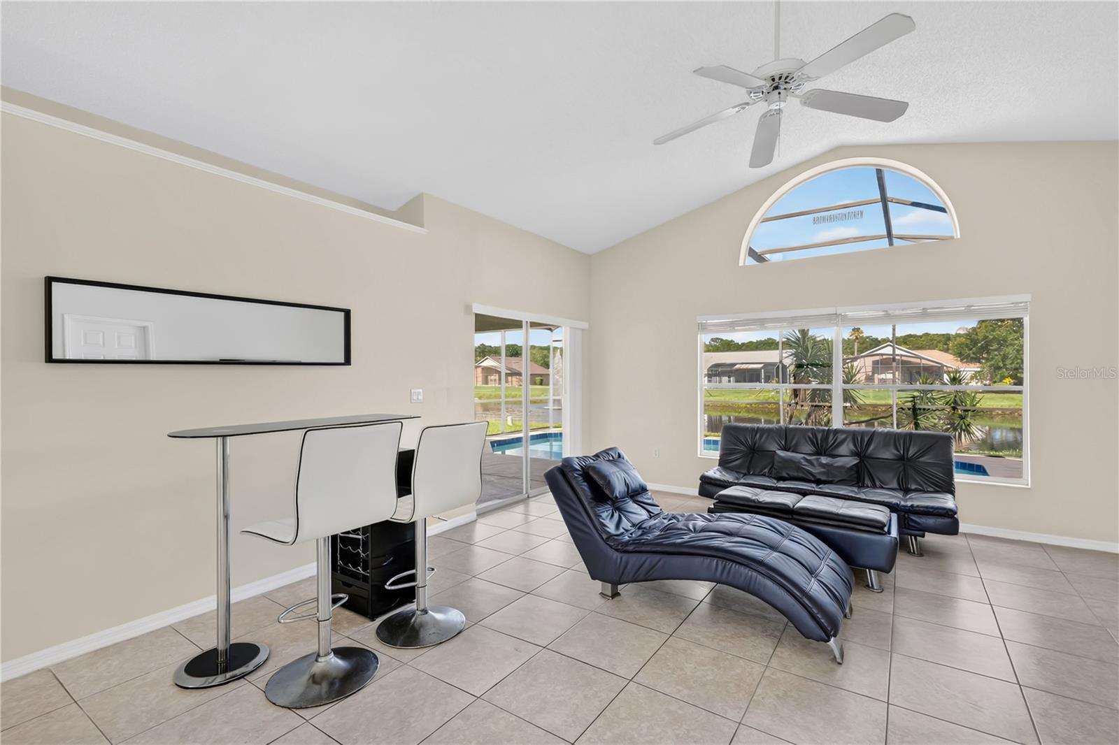 COUNTRY CREEK ESTATES - Residential Lease