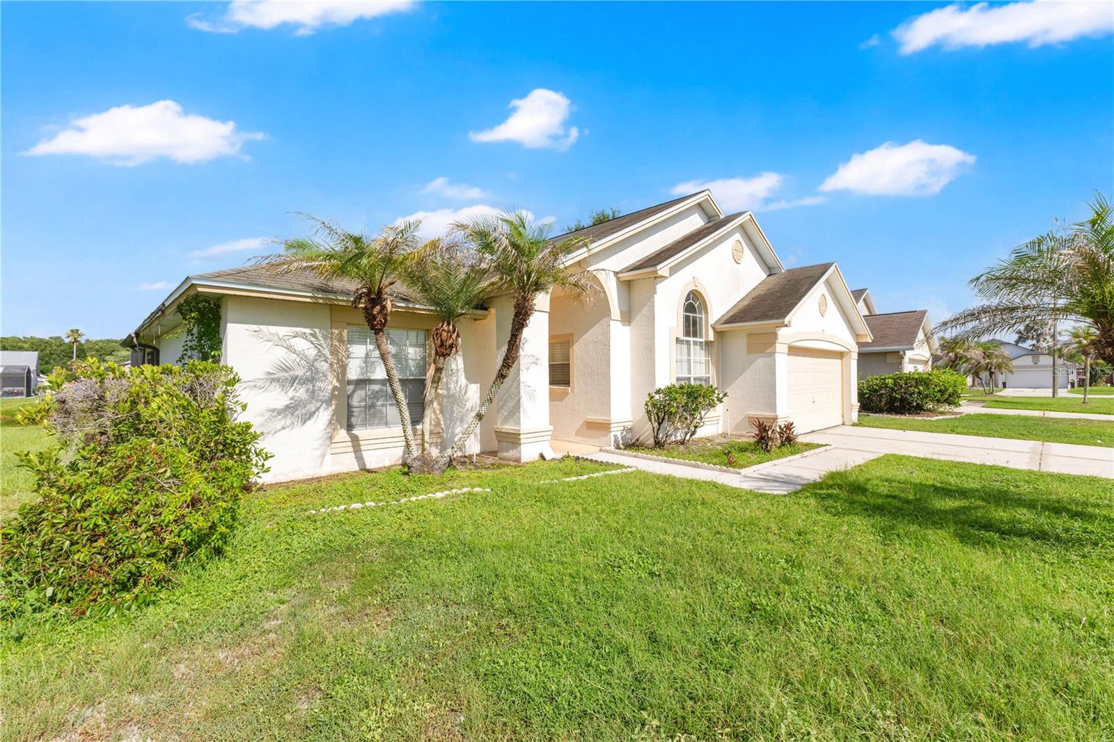 COUNTRY CREEK ESTATES - Residential Lease